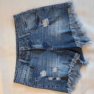 Women's distressed cut-off raw hem denim shorts size large